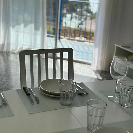 Deluxe 7pax - Cap Salou